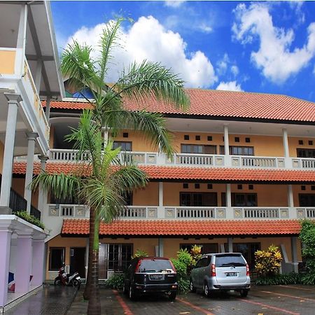 Baru Dua Beach Hotel Banyuwangi  Bagian luar foto
