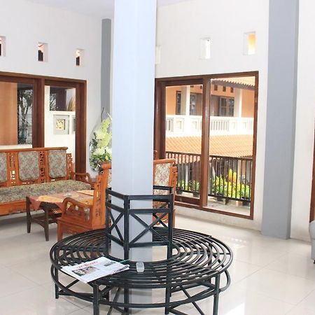Baru Dua Beach Hotel Banyuwangi  Bagian luar foto